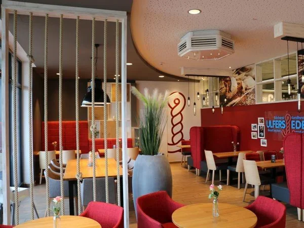 Bild 1: Bäckerei Ulfers Eden im Edeka Horumersiel